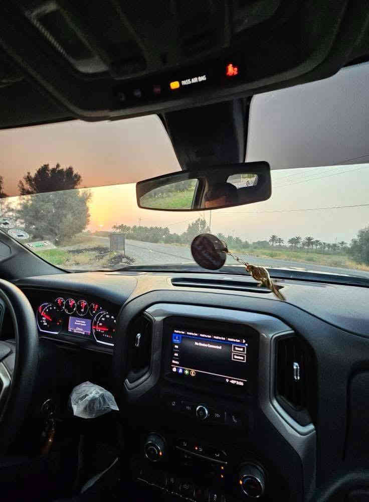 سلام عليكم
سلفرادو ٢٠٢٢ رقم أربيل  
حادث جانبي بسيط
مواصفات كوستم محرك ٢٧٠٠ تيربو ٤ سلندر  اقتصادية بصرف الوقود وعزم  ودوران رهيب بجم كبس صندوك كهرباء فور ويل درايف تحويل بأسم المشتري سعر٢٣٥ ورقه سعر جدا مناسب مكان السيارة بغداد
الواتساب ‭٠٧٧٠ ٢٦٠ ٢٧٧٩‬ 
وصور الحادث بالمنشور
