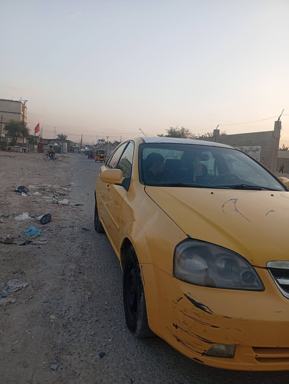 السلام عليكم.. اوبترا للبيع موديل ٢٠١١ مكينه كير تبريد كهربائيات صدر خير من الله الكشر ضربه بالجاملغ الأيمن الأمامي بدون دواخل والبقية مثل ما موضح بالصورة السعر ٦٣ وبي مجال للاستفسار الاتصال ***********
