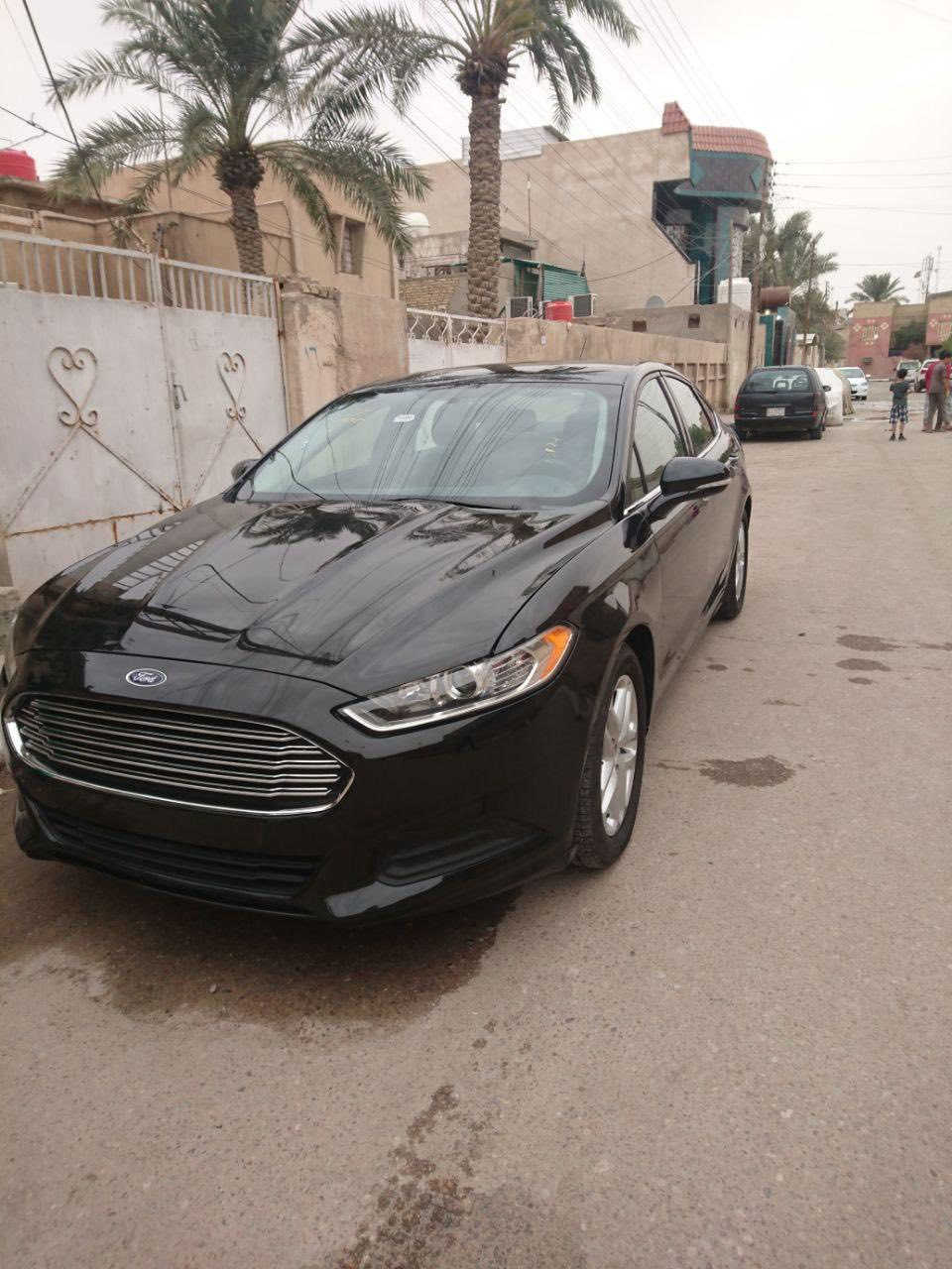 سلام عليكم سيارة فورد للبيع بس باب السياره زيرو 
رقم بصره وسنويه وكلشي باسمي 
رقم الهاتف :***********
السعر شده وبيها مجال
