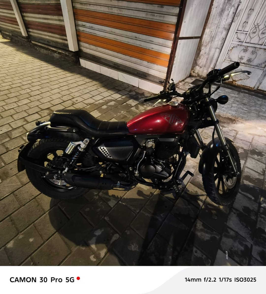 k-light 200 للبيع
رقم اربيل تحويل ثاني يوم 
ماشية 8 الاف
عليها ادامة كهربائيات وكابريتر كاملة 
مبدلة ملف بلادي من الشركة
مكانها سيدية او مدينة الصدر 
سعرها 3 ونص مجالها على الفحص فقط
للتواصل:***********
