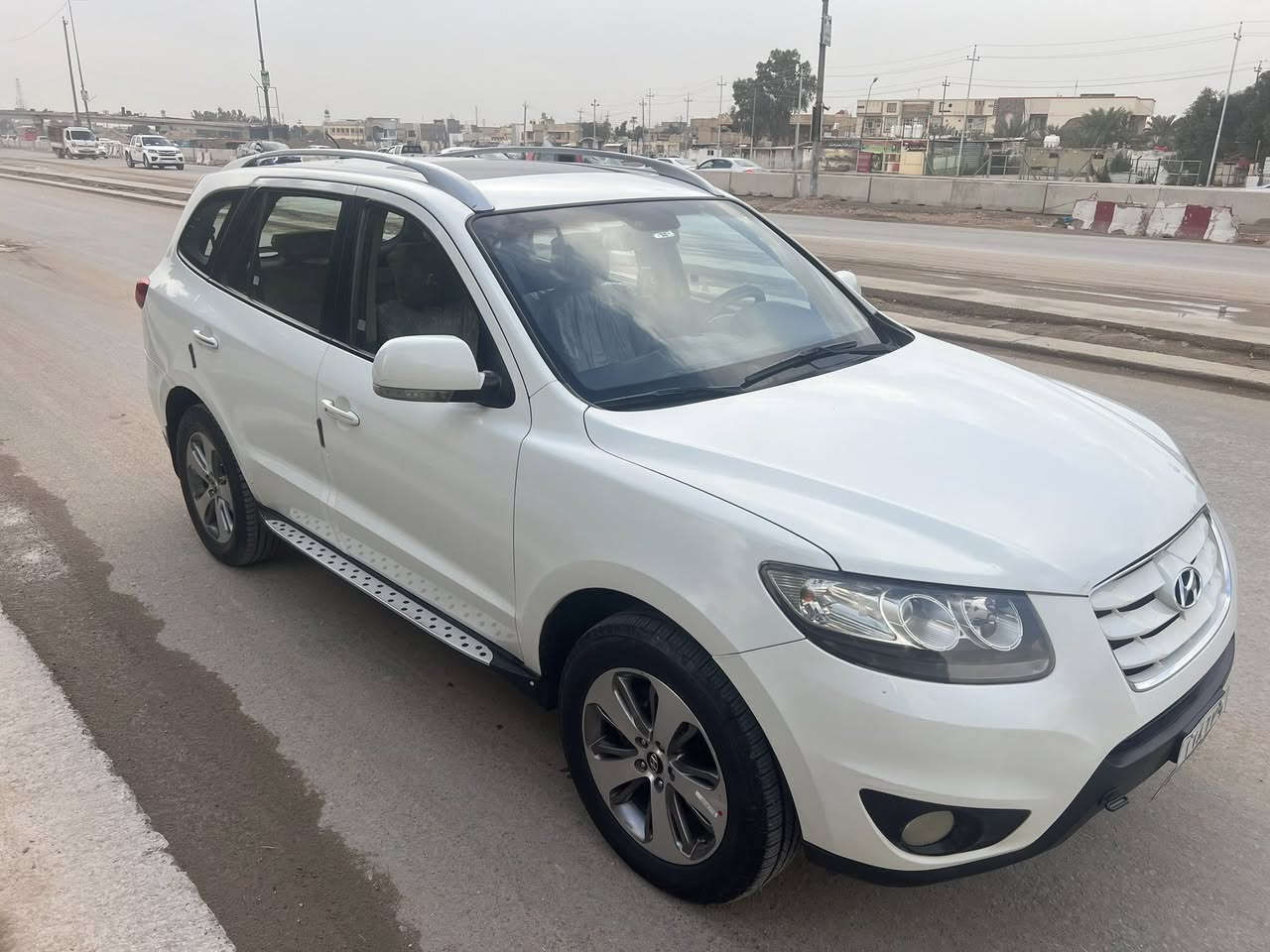 سلام عليكم
سنتافي 2011 اربيل 

مكينه وكير كفاله 

فول موصفات 

4 سلندر 

٧ راكب 

٣ قطع تبريد 

حساس 

سياره جديده واحلى من الصور بيه بارد بل باب عكس السايق
مكان السياره النجف

السعر138 او بيها مجال قليل

اتصال علا الرقم ***********
