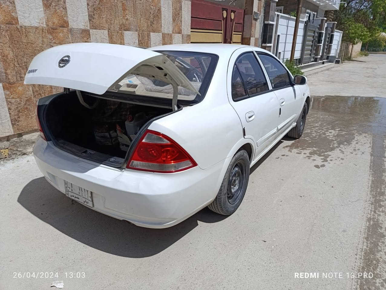 السلام عليكم سني ٢٠٠٧ سيارة جديدة كلش مال جناي رقم ديالى بسمي بيها ٣ قطع صبغ فقط بدون دواخل سعرها ٨٥ وبيها مجال محرك وكير وتبريد وصدر خير من الله ***********
