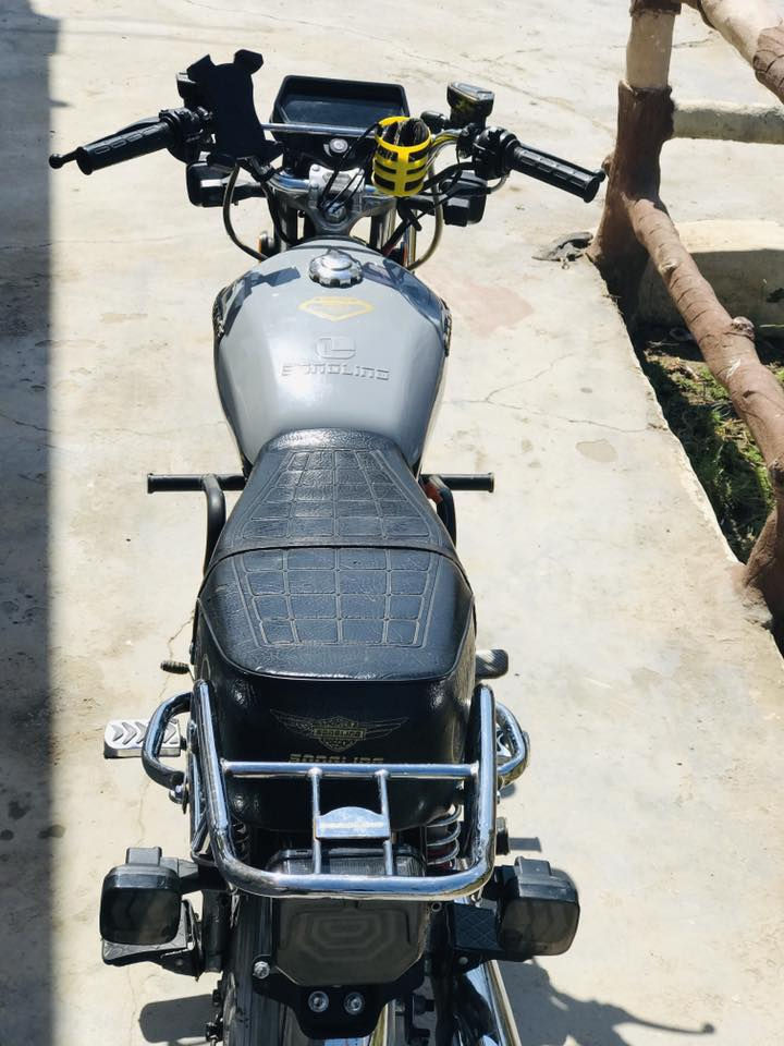 السلام عليكم سونك موديل 25 مكفوله كفاله عامه كله شغال محرك200ccشلعه ومعدل خير من الله كهربائيات كله شغاله كلج عنبار اوراق اصولي جاهزه السعر ٧٥٠وبيهه مجال للطيبين 
رقم الهاتف:***********
