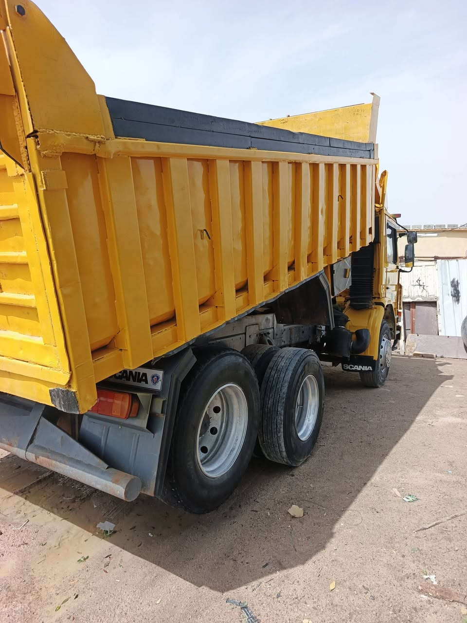 السلام عليكم 
للبيع 113 سحال عضله تخم تاير 
مكينه كاورين كير 5×5 شاصي كفاله 
بدي جديد غماره جديده
رقم نينيوه مشروع وطني ابسمي جديد 2030
السعر 190 رقم الهاتف ***********
