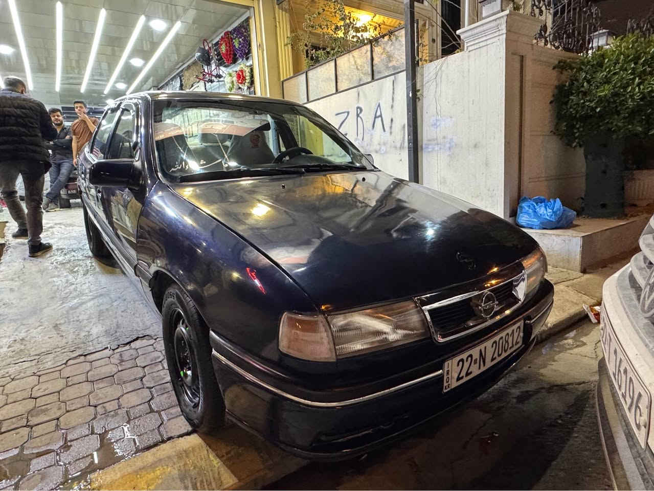 اوبل ڤيگترا موديل 1995 ليدروي نيه بوياغ عامه بو جواني كراوه گيرو مه كينه ي به شه رت مه كينه ي صني ته بريد له سه ر سويج رقم موبيل *********** سعري 48معماله كركوك, العراق
