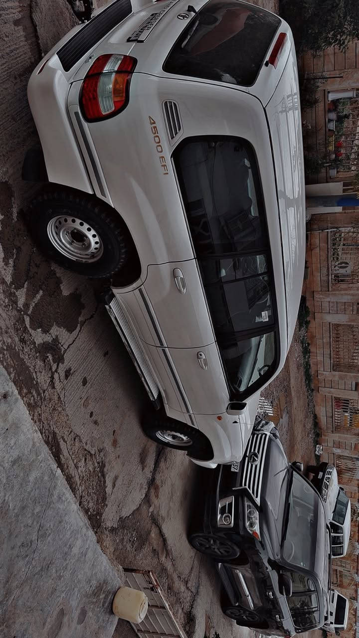 مونيكا ٢٠٠٢
رقم اصولى سنه وى جديد

به س بى واحد  قطعه بس رش 

سياره جديد 

مواسفات تبريد مركزى 

سلاجه 

گير عادى

تخم تاير جديد

سياره حيل حلوه ماشالله 

دعامى من دعامى بشرت 

سعرها ١٤٥ ورقه 

***********
