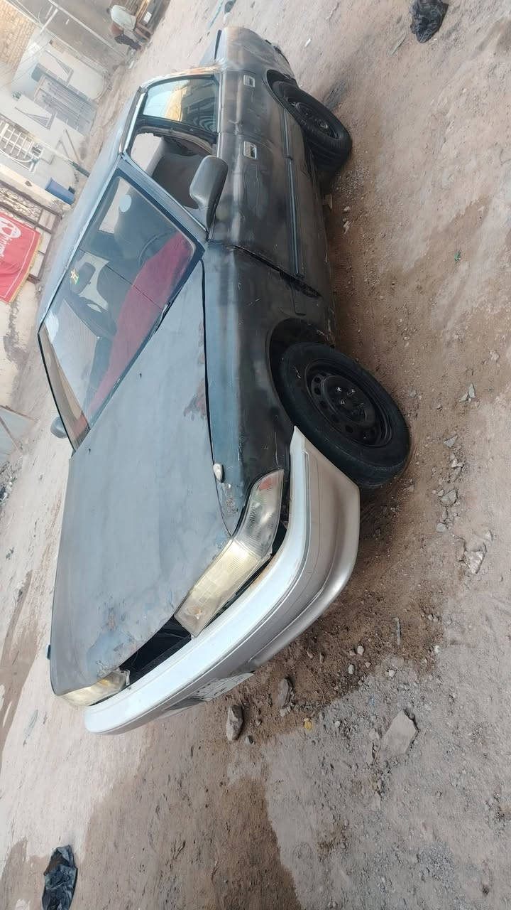 سلام عليكم مارك عضم مكينه ونجي ناعم سته سندر جديده حداديه بور مشط جاهزه سعر 10وراق عوزه جامه خلفيه  شغاله وحلوه مكان نجف حي ميلاد *********** بيع ومراوس حسب قناعه
