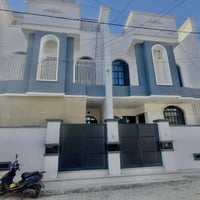 مدينه الحريه البستان • ٩٠م • واجهه ٦م