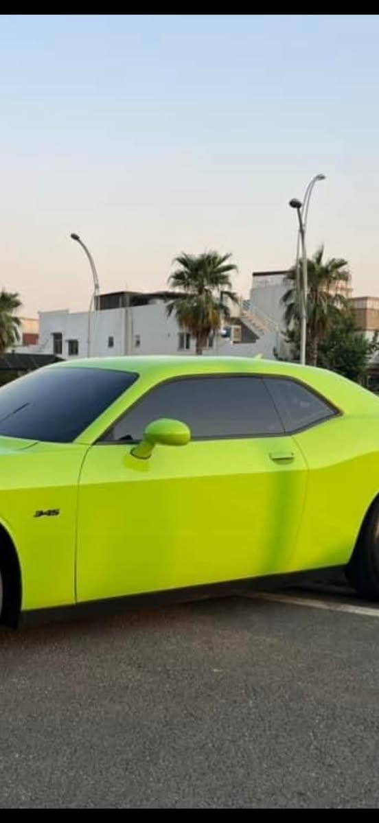 دوج جالنجر (Rt) 2023 Last call سوبر تراك باك
فول مواصفات عدا الفتحه 🔥

ماشيه 20 الف ميل 

المواصفات مري قلاب 

نظام تحديد مسار 

رادار جانبي + رادار جوانب 

حساسات خلفيه 

شاشه كبيره تدعم Apple carplay

هيتارات بلمرايا 

هيتر ستيرن 

تدفئه تبريد بلمقاعد 

كشنات كنتارا كهربائيه 

لانج كانترول 

ستيرن كهربائي

خزن ميموري للمقاعد

دبلات ولويات مال SRT صفر بلادي

مري عاكسه للضوء 

الاضافات 

شوته رياضيه JLT 

 

الحادث بسيط جداً موضح بلصور 

الايرباك مرجع سستم 

وبيها 3 بوارد خفيفه 

مكان السياره بغداد القاهره 

للاستفسار 

***********

***********
