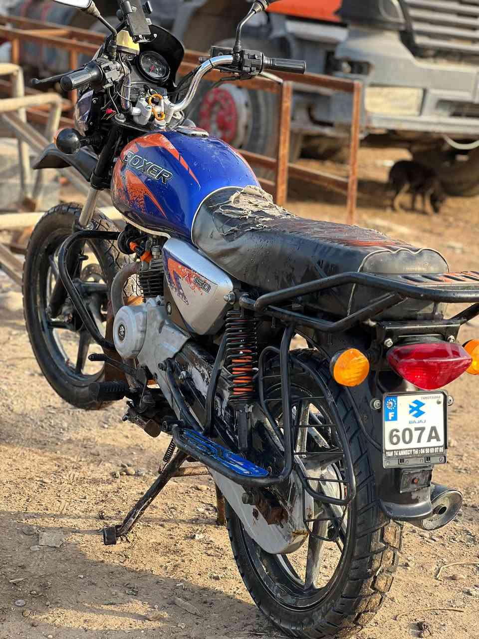 سلام عليكم بوكسر للبيع موديل 2021 تفاصيل اتصال علئ الرقم (***********)  (*********** )
