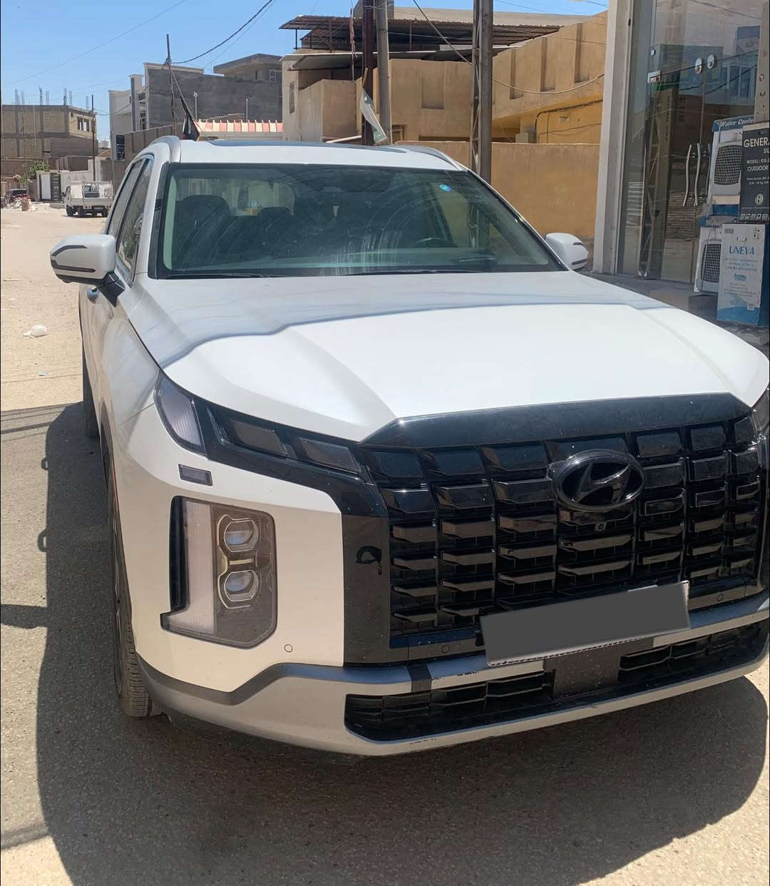 بلسايد
مديل ٢٠٢٥
وارد امريكي / صور لحادث مرفقة بدون ايرباك

فول مواصفات للاخير اعلى  فئه كالكرافي :
بنراما وكشنات خزن كشنات كهرباء تدفئه تبريد كشنات ودركه وداتاشو وهواي مواصفات 

ماشيه 10 ميل 
رقم بابل ب اسمي / كتاب شهداء  
مكان سياره بابل 
ترهم مراوس حسب القناعه 
للاستفسار : ***********
