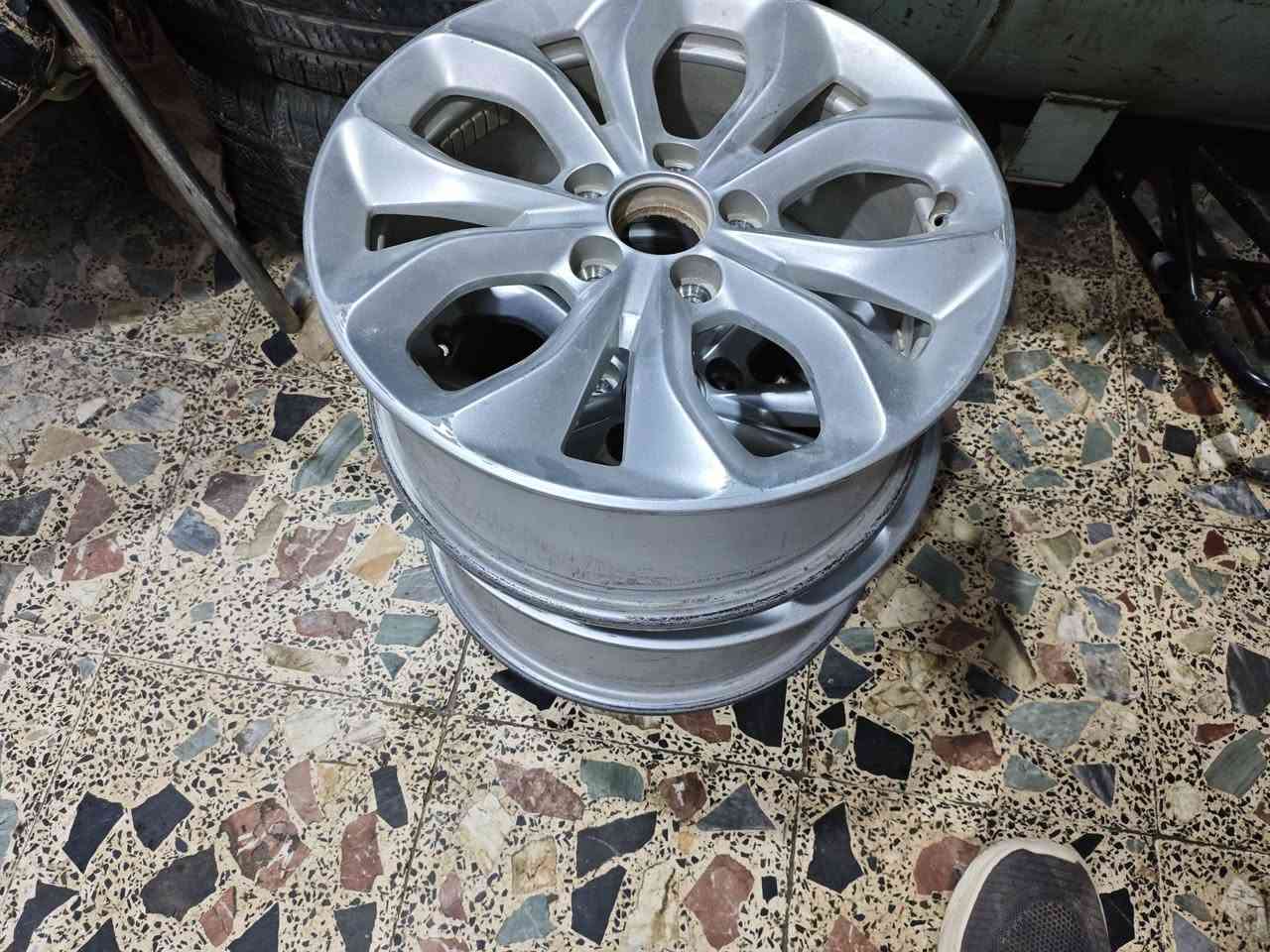 ويل صيني حجم ١٦ لسيارة GAC.  G4 عدد ٣ للبيع


**إذا كنت صاحب هذا الإعلان وتريد حذفه لأي سبب، رجاءا أرسل رسالة إلى الدعم الفني**