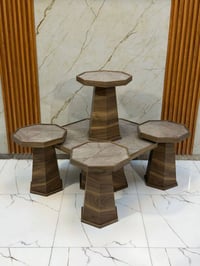 طاولة • بليارد • للحجز