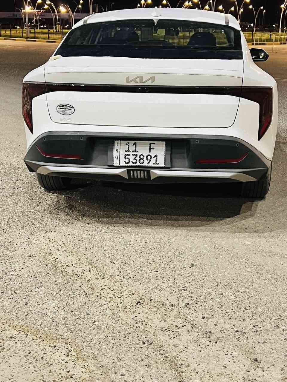 السلام عليكم
كي فورk4زيرو
 الموديل:2026
 المحرك: 1.6 
 زيرو زيرو بنايلون الشركه 
 إنارة LED
 مرايا كهرباء
كامرة خلفية
 حساسات خلفية اماميه
عداد ديجتل
 شاشة لمس
اقساط استقطاع مباشر سنه ونص وتصير حره
 مالك السياره ضابط عقيد
مكان السياره البصره 
السعر 165 وبيه مجال مكاني القبله 
***********
