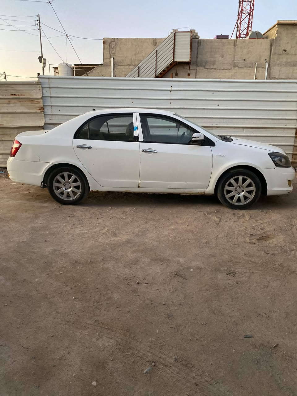 جيلي البيع سياره خير من الله جاهزه ماعده بس المشط تعبان بسمي رقم كليزي مكاني بصره كرمه علي ‏‪***********‬‏  سعر 46 بيه مجال شراي يتصل
