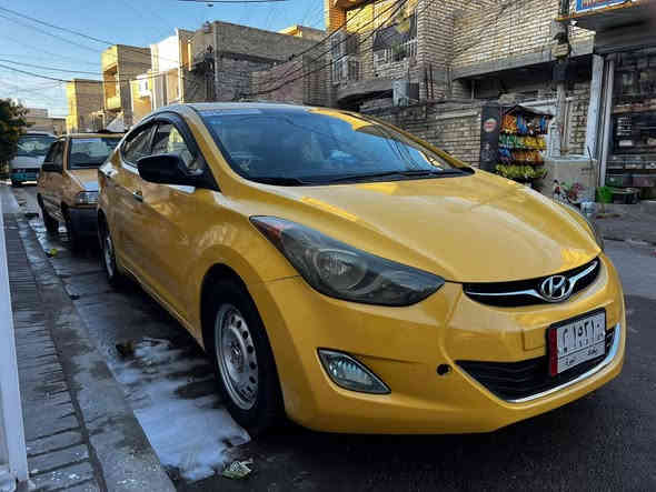 السلام عليكم 

( بياع شراي لايخابر)

النترا 2012 وارد امريكي 

بدون دواخل ليبل واحد

رقم بغداد بأسمي تحويل ثاني يوم

محرك 1800 دوش

كير ومحرك خير من الله 

تبريد ثلج وتدفئة 

مثبت سرعة 

نطام ايكو 

مصفرة هيئة وغرامات 

السونار مرفق بالمنشور 

متوازي بدون كسران 65 ورقه بلاش
الرقم ‭0772 973 4782‬
