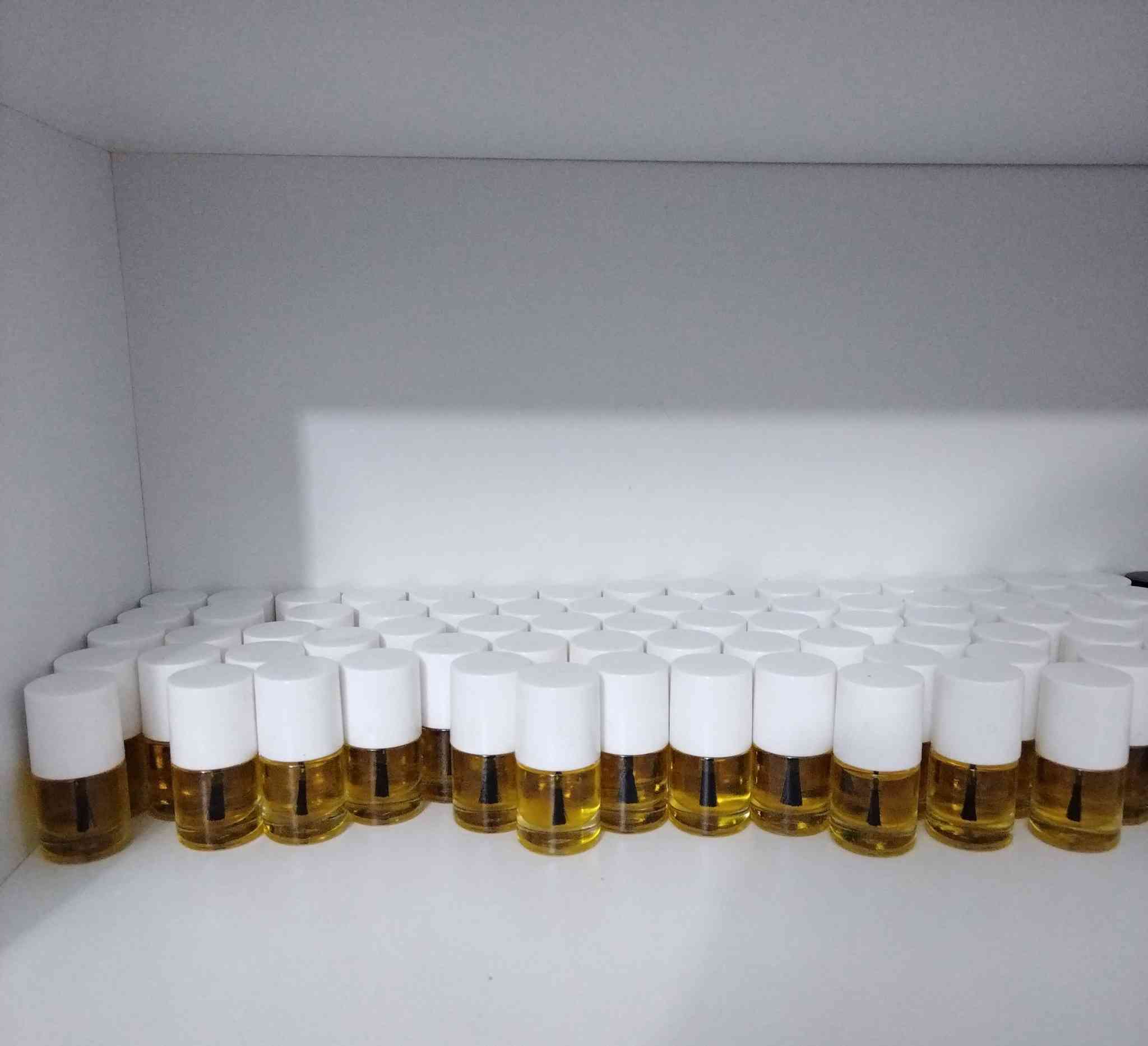 الحمدلله دائما وابداً... ماشاءالله تبارك الله.. ولاقوة الا بالله🌿 تم تجهيز وجبه سيرومات اضافر
تطويل تقويه ترطيب تغذيه الاضافر يمنع تكسر وهشاشه ويطول الاضافر وتصير بيها نضاره وتصير الاضافر صحيه
المنتج طبيعي ١٠٠ ب ١٠٠


**إذا كنت صاحب هذا الإعلان وتريد حذفه لأي سبب، رجاءا أرسل رسالة إلى الدعم الفني**