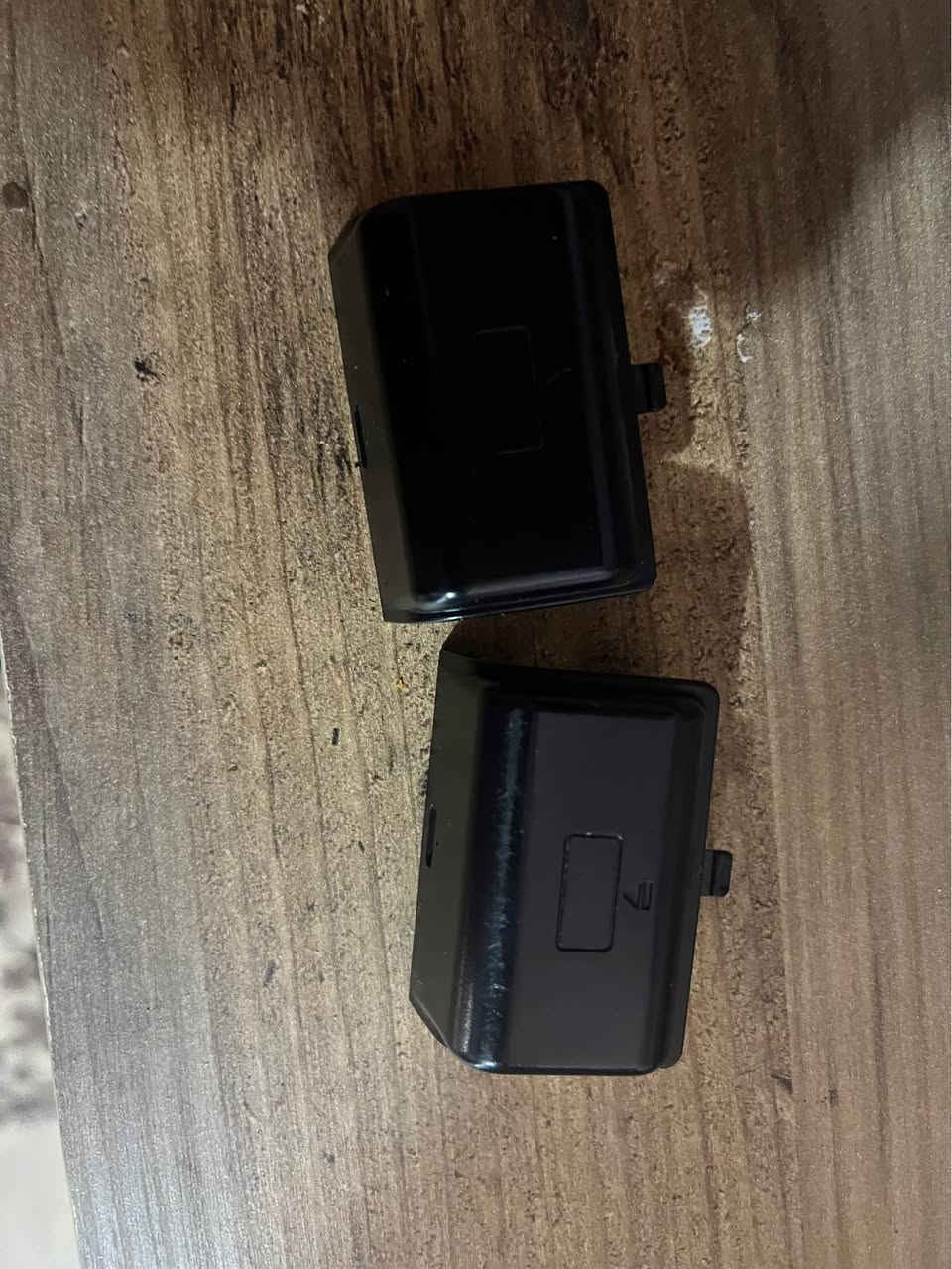 اكس بوكس سيريس اس 512 GB مستخدم نظافة 99‎%‎ ما مفتوح ولا مصلح ولا اي شي 
يجي وياه جويستك عدد 2 الاصليات 
يو بي اس 1500v  ب 4رؤوس كهربائية 

يشغل الجهاز والشاشة52 بوصة (45—60 ) دقيقه

بطاريات اصليه عدد 2 
كيبلات شحن عدد 2 ابو 3متر 

وياه لعبة 
FC26
Pes26

كرتونه وملحقاته كامله تجي تفحصه قبل ماتاخذه المدينة, البصرة


**إذا كنت صاحب هذا الإعلان وتريد حذفه لأي سبب، رجاءا أرسل رسالة إلى الدعم الفني**