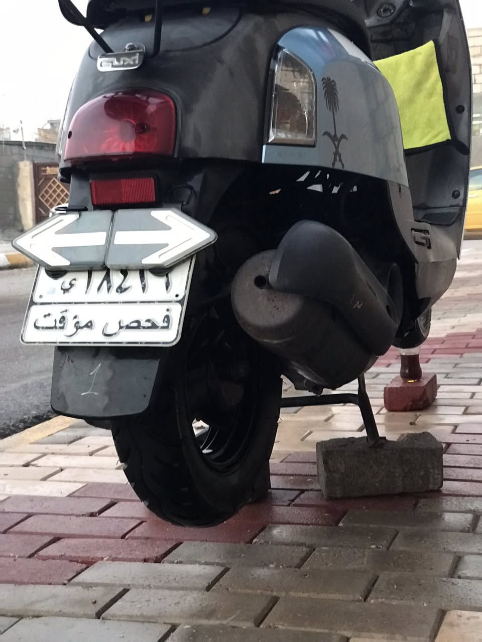 السلام عليكم للبيع او مراوس بعدلة حسب القناعة كفالة عامة من البرغي ممشاها 9000 اوراق ومنفيسً كامل ختم واحد ***********
