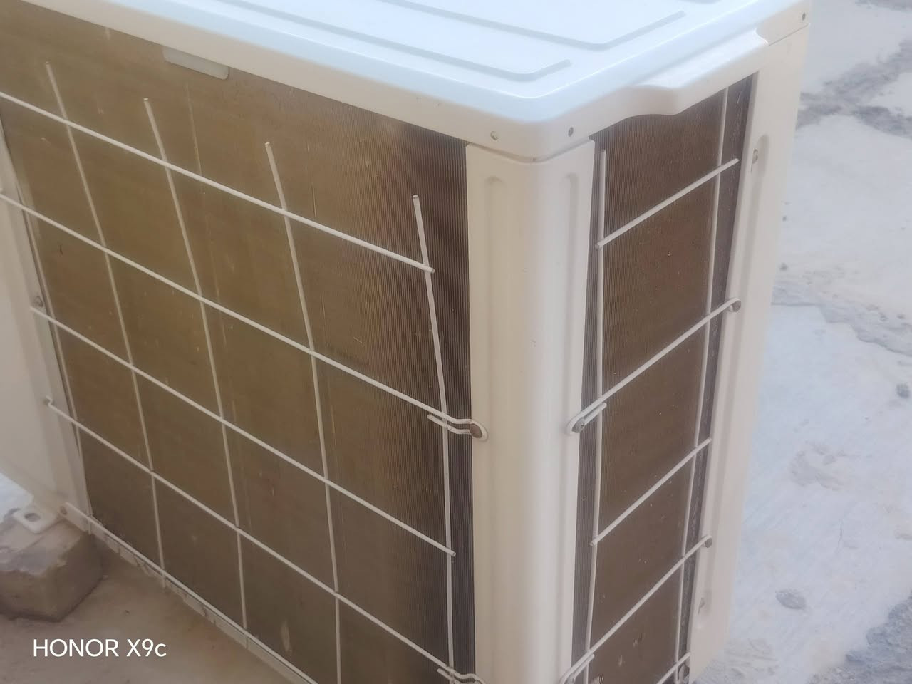 سبلت كلش نظيف بعد احلى من الصور طنين نقص مالته بس غاز سعر 300 تواصل واتساب ***********
