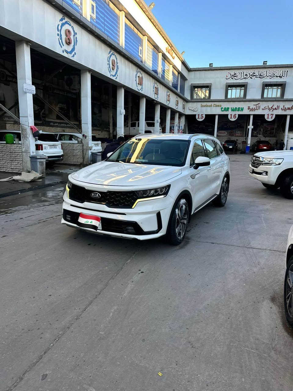 السلام عليكم سورنتو 2021 خليجي  (بيع مستعجل)
بصمة 
تشغيل عن بعد
اربعة أنظمة قيادة
جنطة كهرباء
شاشة كبيرة 
كامرة دوارة 
ماشية 120 km 
مكينة 6 سلندر كفالة عامة 
سبعة راكب 
ثلاث قطع تبريد ثلج 🧊 
كشنات جلد و كهرباء 
حساس امامي و خلفي 
رقم اربيل 
السيارة جديدة وما متعوبة بيها ضرر ثلاث قطع, السيارة كاملة وما تصرف عليها دينار 
مكينة و الكير كفالة عامة 
عنوان البصرة 
السعر 235
*********** البصرة, العراق
