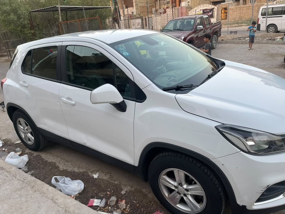 تراكس خليجي 2017
المحرك 1800cc

سيارة جاهزة

محرك كير خير من الله

بدون قطرة صبغ
ماشية 100الف

السعر 105$

بغداد- حي اور

***********
