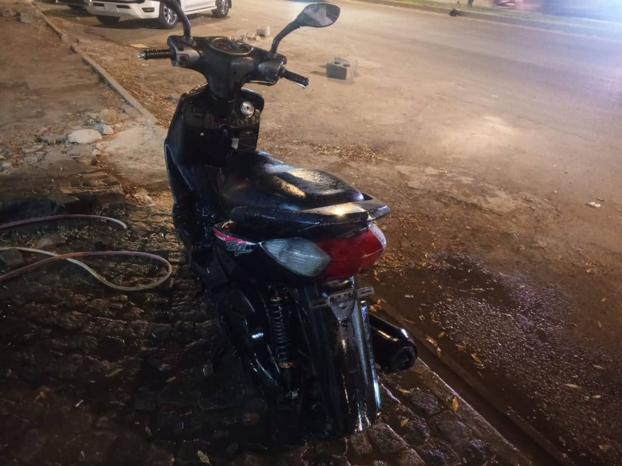 السلام عليكم شباب
دراجة سكنس نثية لبيع 
دراجة حلوه ونضيفة عارضها ب450 مكان العبيدي 
للاستفسار *********** موجود واتساب
