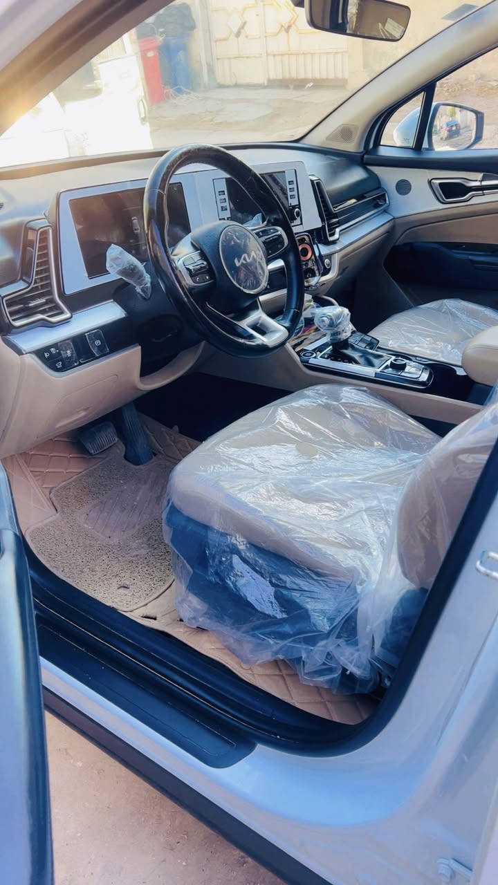 كيا سبورتج موديل 24 
ماشية22 الف خليجيه السياره وكاله رقم بغداد  ‎باسمي كفاله عامه 
رادارات جانبيه 
مقاعد تدفئه 
‏‎قماره حديد 
بصمتين
‏سعة المحرك 2.0L
‏‏حساسات أمامية 
‏حساسات خلفية
‏‎لايت زينون + LED
‏‎ ‏بك لايت LED
‏‎ويل كب 19
‏‎تشغيل عن بعد 
‏فتح الصندوق كهرباء ذكي 
‏‎شاشة Apple Car play 
‏كاميرا دوارة
‏‎الانارة الداخلية LED
‏‎المقاعد مخمل  
‏‎تدفئة ستيرن 
‏‎مثبت السرعة Cruise 
‏‎أوضاع القيادة  Drive Mode‏‎ 
‏‎حساسات ضغط اطارات ‏‎
‏‎ هاند بريك بصمة 
‏‎‏ABS 
‏‎نظام مانع الانزلاق
‏‎اشارة في المرايا الجانبية
 السعر 233 وبيها مجال بسيط السياره كفاله عامه مكان حي الجهاد للاستفسار 
***********
