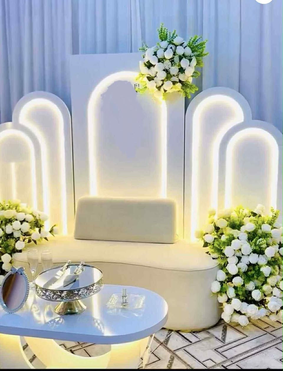 تم اعادة النشر بسب الوعود الكاذبه 
كوشات للبيع جدد ما مستخدمات و لا طالعات 
للتواصل اتصل على الأرقام التالية 
***********
***********
