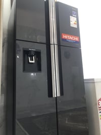 ثلاجة للبيع السعر 800والطباخ السعر 160الاستفسار ع 07719348313