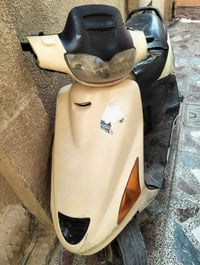 دراجة فراشة • كهرباء نص ونص • النجف