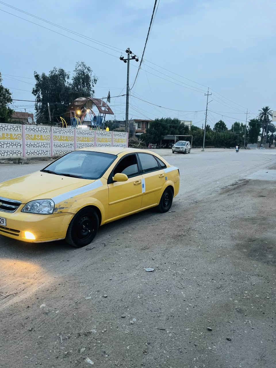 السلام عليكم ورحمة من رخصه الادمن للبيع شوفر ليت اوبتره موديل ٢٠١١ السياره خليجي ومكفوله من صبغ وتبديل وحادث كير ومكينه وحداديه وتخم تاير وتبريد مكفولات رقم بابل انكليزي سنويه لل ٢٠٢٨ تحويل ثاني يوم 
مصفره هيئه وغرامات 
السعر ٦٩  وبيه مجال 
الهاتف ***********  // واتساب *********** 
مكان السياره بابل حله قريه الفنديه
