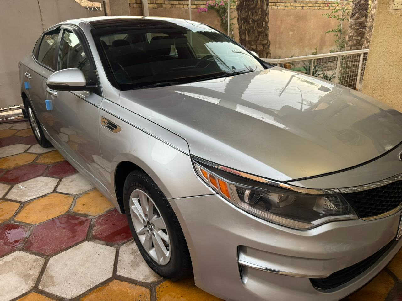 للبيع اوبتيما 2016 رقم قادسية وارد أمريك السياره جاهزه حداديه تبريد تخم تاير كهربائيات اضرار السياره موضحه بالسونار داخل المنشور  // السعر 115وبي مجال   ((مكان السياره ذي قار شطره ))
 الرقم ***********
