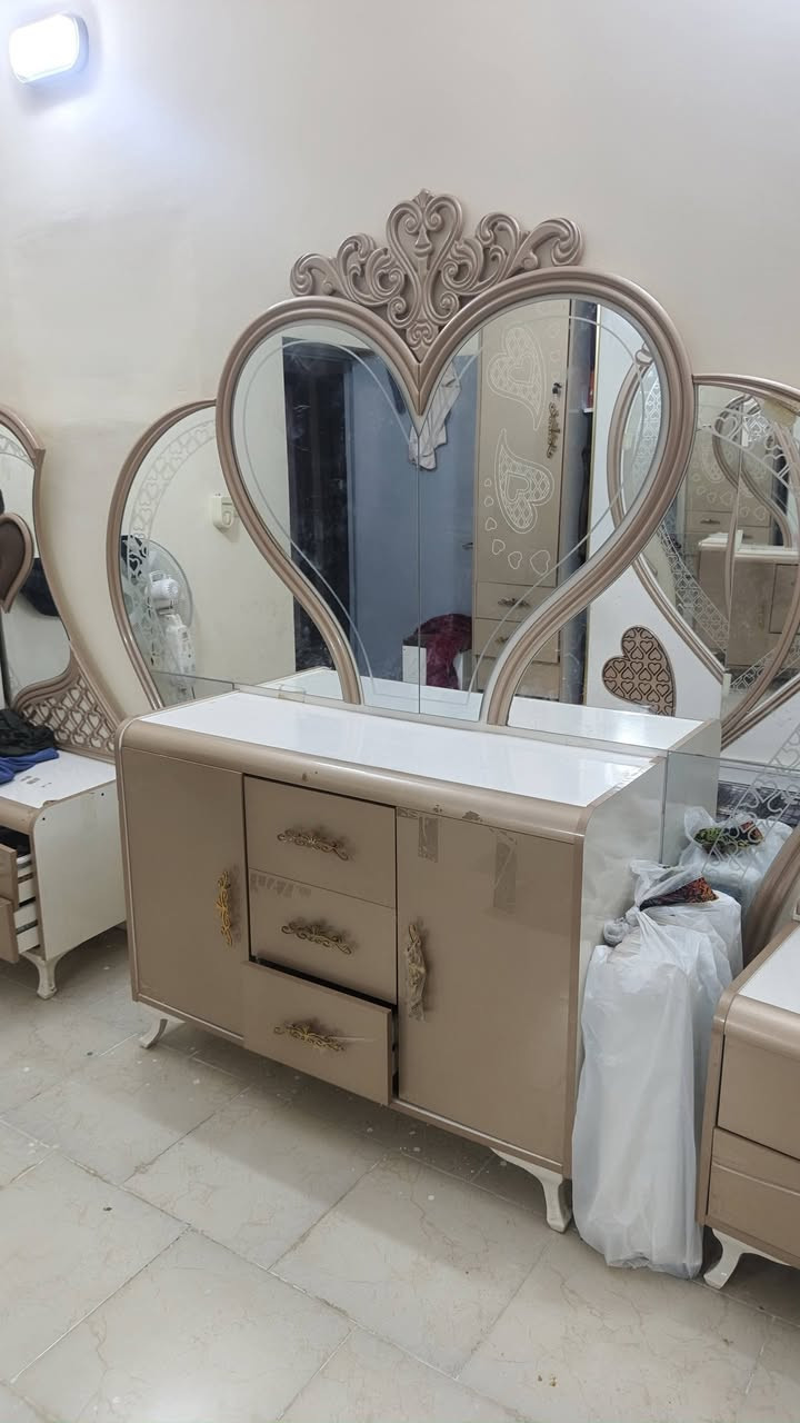 غرفه نوم تركي غشب ثقيل عوزة نجار يرتبه 
سعر ٥٠٠ ////***********
