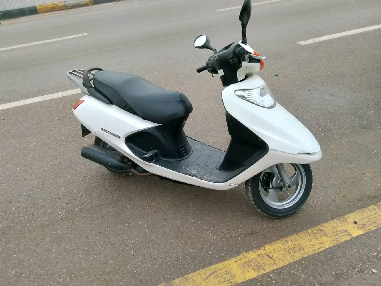 سبيسي رمبه مكفوله من كلشي صار شهرين من نازله من الحاويه المكان الكوت مركز المدينة 