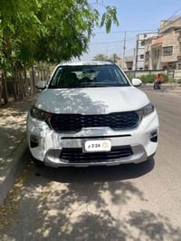 كيا سونيت • ٢٠٢٢ • ماشي ٩٠٠٠