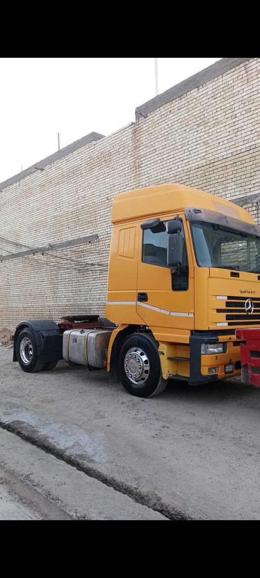 سلام عليكم افيكو بم ونوزل ٤٢جاهزة موديل ٢00١ سنوية ٢٩ ارقام انكليزي قمارة بلادية ويل كروم شرط التحويل مكان بغداد السعر المطلوب ٩٥ وبيهة مجال رقم ***********
