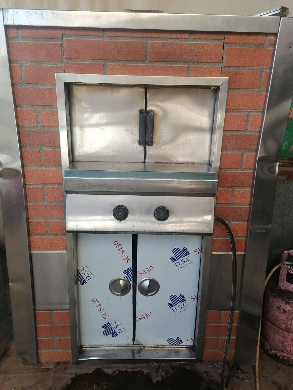 فرن لحم بعجين وشوي للبيع نظيف جداً استخدام قليل طابوق حراري


**إذا كنت صاحب هذا الإعلان وتريد حذفه لأي سبب، رجاءا أرسل رسالة إلى الدعم الفني**