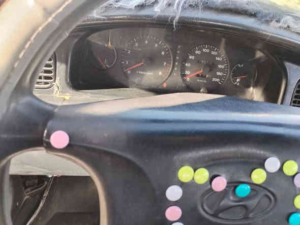 السلام عليكم ورحمة الله وبركاته اخوان سوناتا ٢ موديل ٩٤رقم بغداد انكليزي بسمي السنويه تنتهي ٢٨ كير عادي كير ومحرك فول صدر خلفي امامي فول كهرابائيات كلها شغاله من الدعاميه الدعاميه كيجات كلها شغاله شرط الفحص تبريد تدفئى شغالات فول ***********  *********** سنتر لوك ريموند عدد ٢ السياره احله من الصوره الله شاهد السعر ٤٥وبيها مجال قليل تجيني وتفكس عيوني اني خادم الك بيع او مراوس حسب القناعه مكاني ديالي
