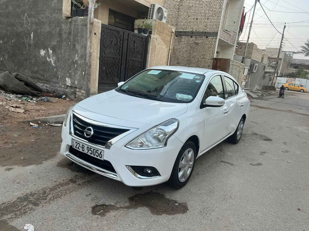 سلام عليكم نيسان صني للبيع موديل 24 ماشية 48 تريد وكاله او تحويل كلشي موضح بالسونار السعر 112 وبيها مجال قليل ***********
