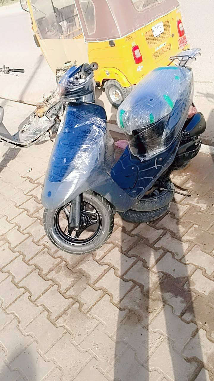 سلام عليكم دراجه للبيع مسطره مكفوله تجي وتكلب غوزه باتري تشتغل سلف الستفسار الرقم ***********
