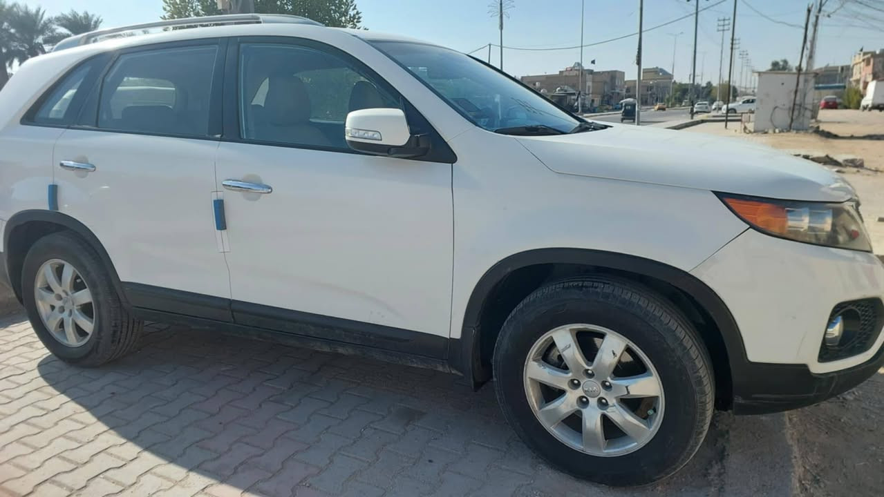 كيا سورنتو ٧ راكب ٢٠١٢ خليجية كفالة عامه جاهزة من كلشي  الكير مكينة  ٢٤٠٠ مكينة قبل شهر مبدلة سيارة نضيفة شوفت عينك رقم دهوك تحويل مباشر مكان السيارة كربلاء السعر 140 $قابل لتفاوض اتصال  ٠٧٧٢٣٩٠٧٥٨  وتوساب مو جود


**إذا كنت صاحب هذا الإعلان وتريد حذفه لأي سبب، رجاءا أرسل رسالة إلى الدعم الفني**