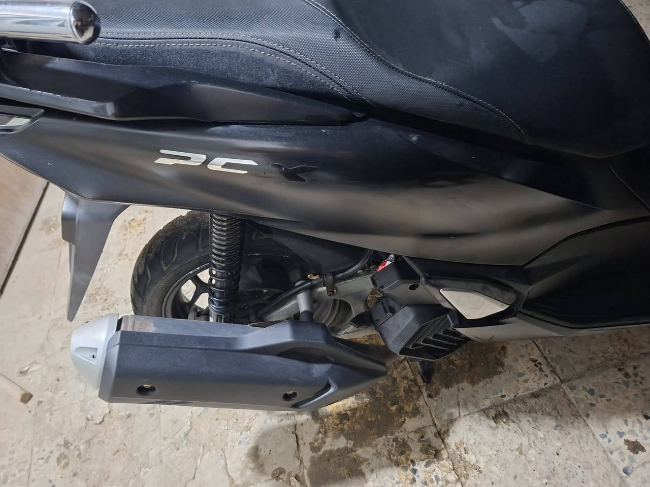 سلام عليكم دراجه لبيع بس اكس جيل الربع اي نقص مابيه مكاني الكاظميه ***********
