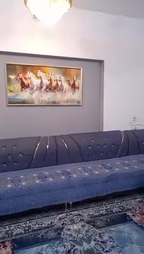سلام عليكم بيت للبيع طابو زراعي سند25 مساحة البيت130متر متكون من طابقين الطابق الأول كراج أو صاله وستقبال أو مطبخ أو غرف أو صحيات داخليه أو خارجيه الطابق الثاني غرفتين أو صحيات المكان الحر للأستفسار أكثر الأتصال على الرقم ***********
السعر خاص
