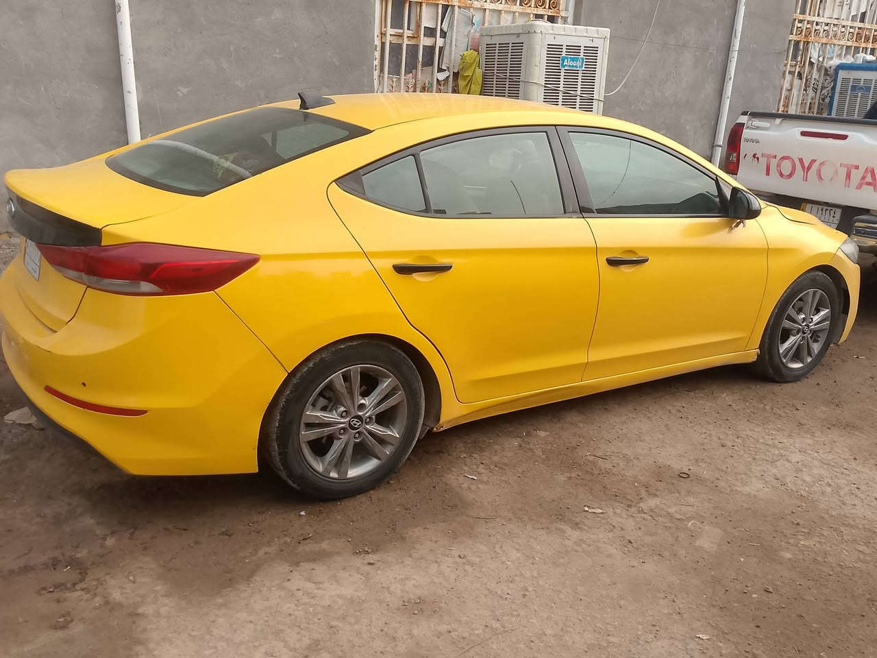 السلام عليكم النترا موديل 18 وارد امريكي ضربه بس بنيد والباقي مكفول مكان السياره الديوانية رقم السياره قادسيه السعر 123وبيهه مجال هذا رقمي ***********
