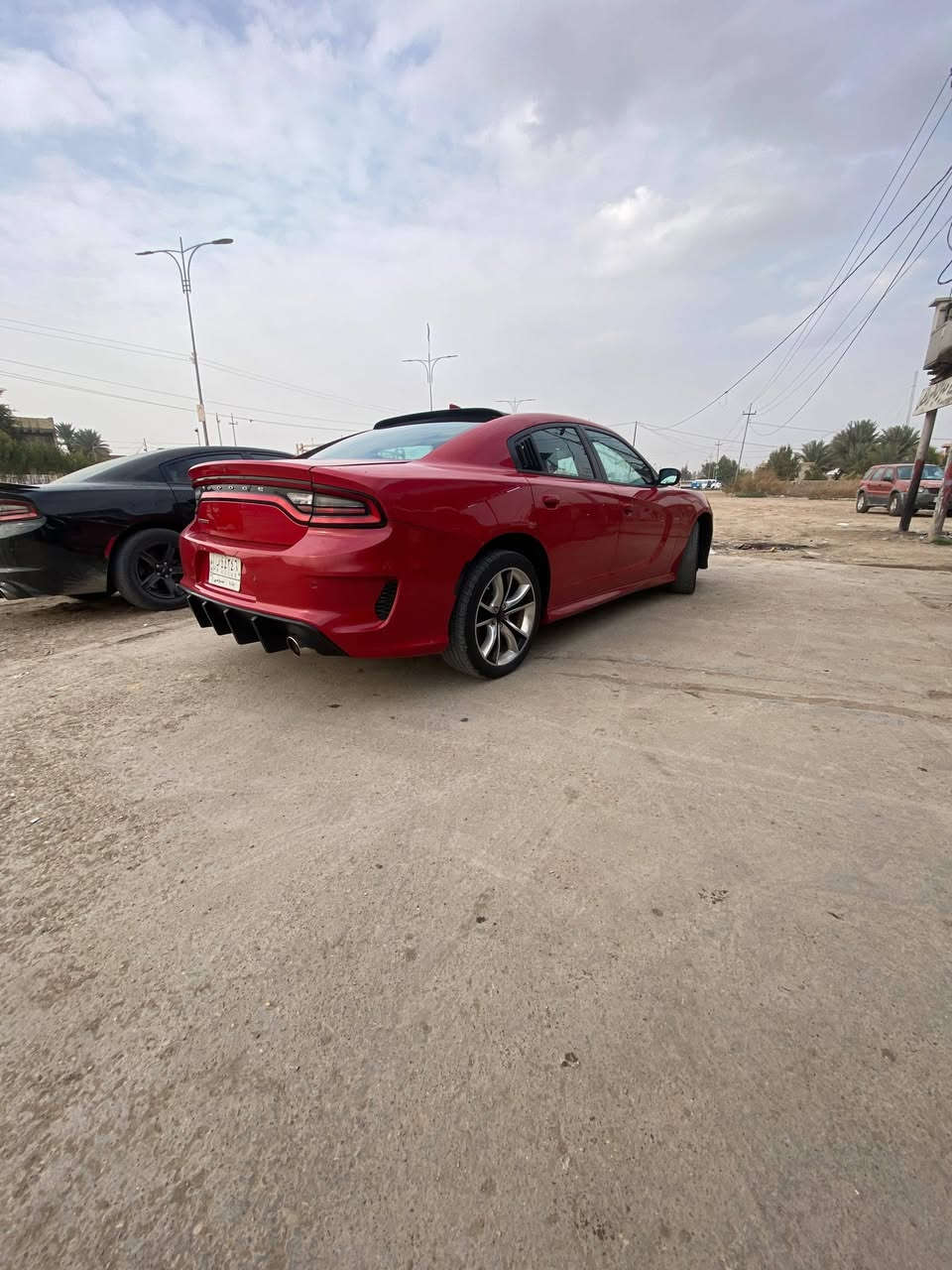 السلام عليكم جارجر جارجر موديل ٢٠١٥ السياره جديد لون احمر مواصفاته ماشيه ١٨٠ بسمي بغداد محرك٦ سرندر السياره رادار امامي ورادار جانبي نقطه عمايه ترحيب بلنري حتر بلمر المري قبلاب عل بك كاعس الضوه كل المري ماله كشن جلت تبريد تتفئه حته الكشن الخلفي تتئه ستيرن تتفئه ستيرن كهرباي سكليتر كهرباي حساس خلفي كامره شاشه كارب بل بيه منضومه غاز انسه الصرف بيه ويل عشرين اصلي هوه وتايره صدر امامي خلفي كهرباياته كله شغاله زنزن عوان ديالى سعر السياره ١٧٠ خابر ودلل ***********  حادثه بنيد وجاملق
