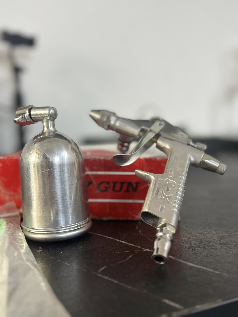 مسدس صبغ بهذا شكل جديد غير مستخدم


**إذا كنت صاحب هذا الإعلان وتريد حذفه لأي سبب، رجاءا أرسل رسالة إلى الدعم الفني**