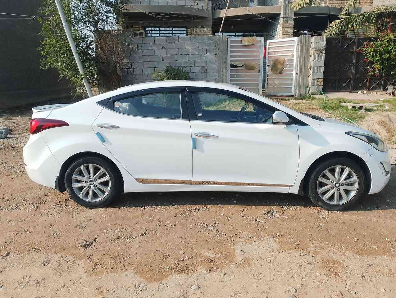 النترا خليجي مكفوله 2015 رقم بغداد باسمي هزه جديده تحويل مباشر السعر 128
*********** بيها مجال بسيط
