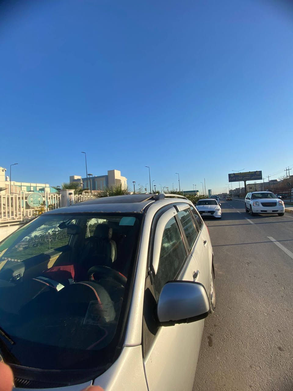 اسلام عليكم سياره تيكو مديل 12 شكل 13 فول موصفات سياره مال جناي تبريد شغال شاشاه  جبيره كراسي جلد كراسي امامي تدفه بيه فتحت سقف بيه هواي موصفات سياره بيه ضربها بل صندوك ضربه خفيفه وجاملك بي شخوط نفس ما بين بل بقطع سياره حلوه البطانه مال باب موجوده عندي عوزه شويه ترتيبات.سعر 52 وبيه مجال سياره رقم بصره ومكاني بصره سياره بسمي تحول مباشر. هاذ رقمي للتواصل وياي ***********
