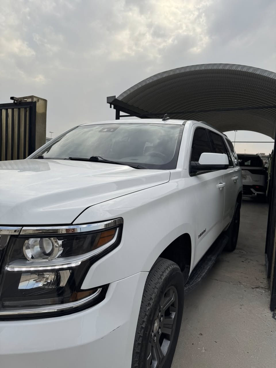 اسلام عليكم 
تاهو أدوات  نضافه فول 
كص قماره
دخول جديد
الموديل: 2015 
المواصفات 
LTZ  فول فول 
مقاعد جلد 
داخل عسلي 
ويل كب كروم 
 
———————————
أدوات أدوات ادوات
———————————
السعر 130 ويه مجال 
 
اي استفسار لتصال
***********
‏‬‏
مكان السياره بغدااد
